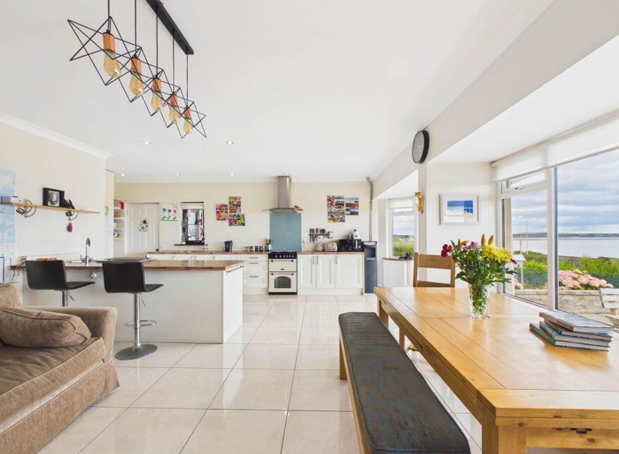 8 Cliff Road, Tramore, X91A8N6