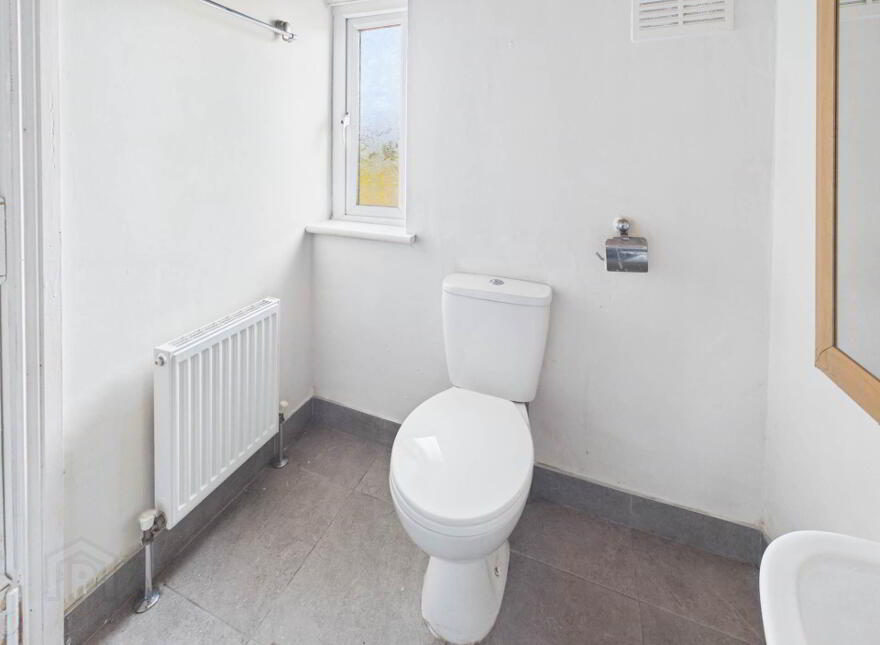 56 Dooleys Terrace, Athy, R14C651