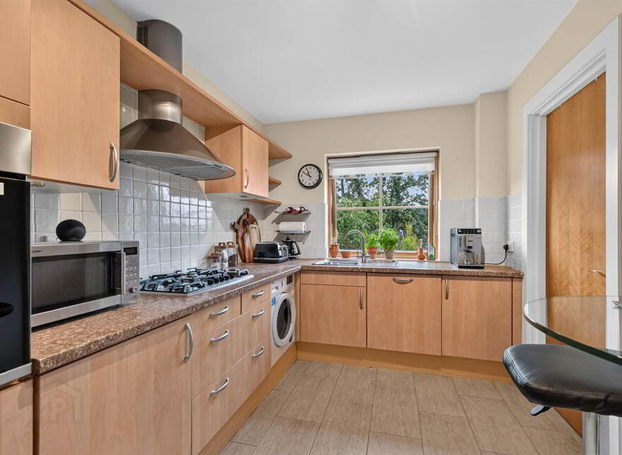10 Danesfort, Malone Road, Belfast, BT9 5QL