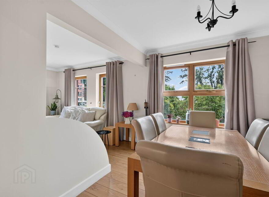 10 Danesfort, Malone Road, Belfast, BT9 5QL