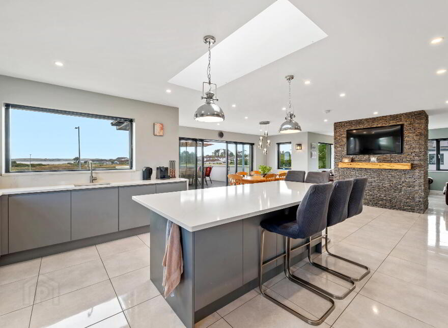 White Strand House, Sallybrook, Clonea Road, Abbeyside, Dungarvan, X35C892