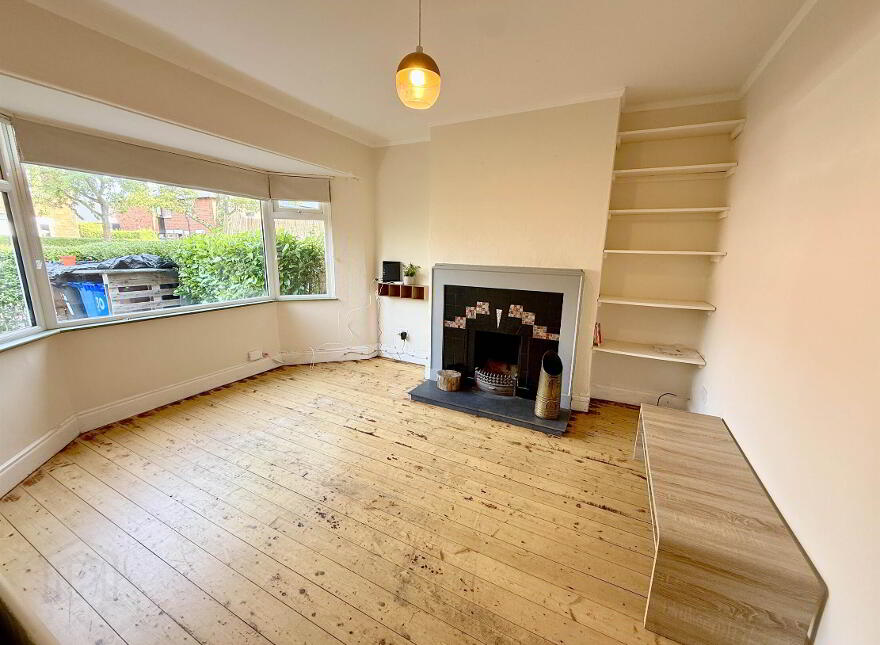 30 Ravenhill Park Gardens, Belfast, BT6 0DH