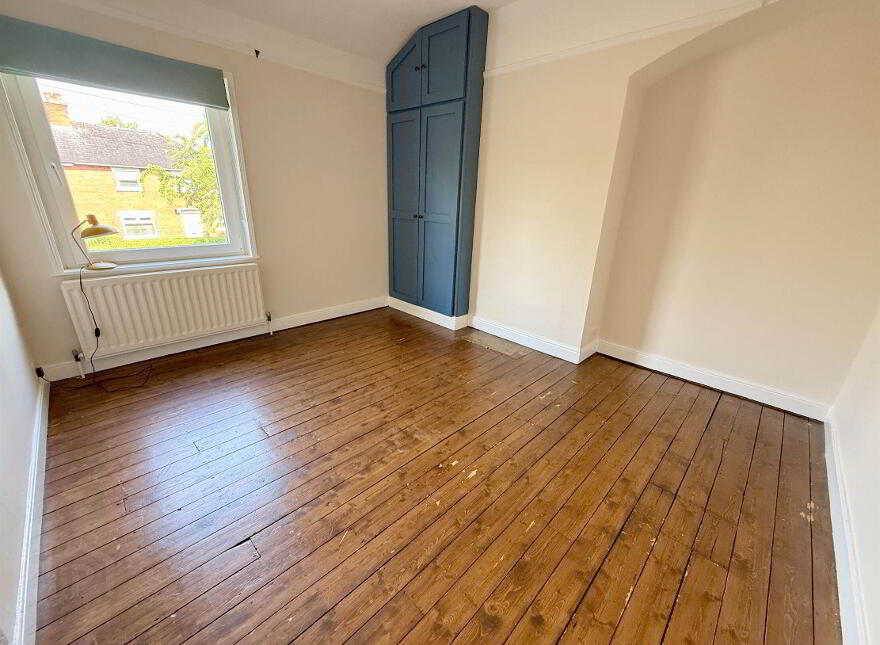 30 Ravenhill Park Gardens, Belfast, BT6 0DH