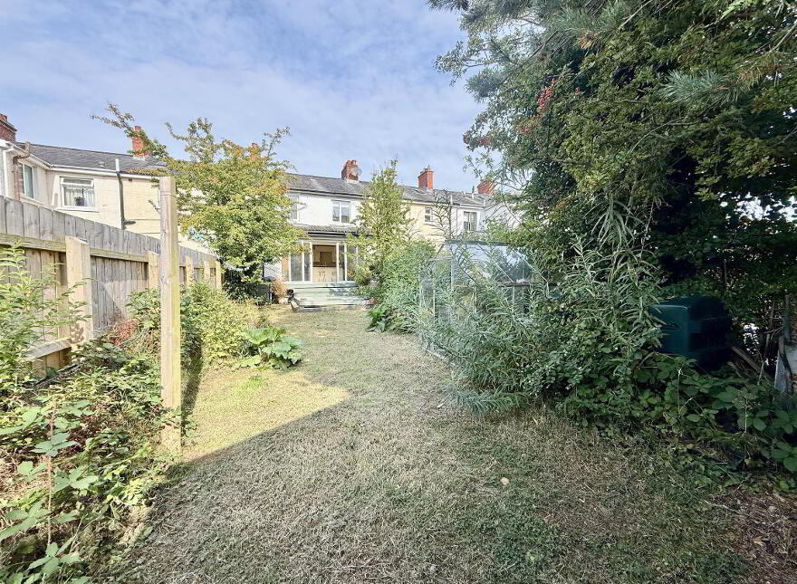 30 Ravenhill Park Gardens, Belfast, BT6 0DH