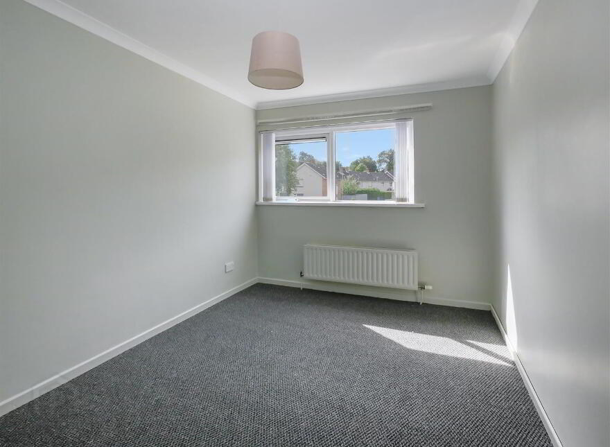 126a Belvoir Drive, Belvoir Park, Belfast, BT8 7DT