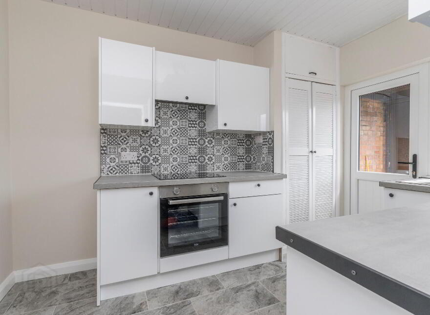 27 Glenside Park, Belfast, BT14 8BG