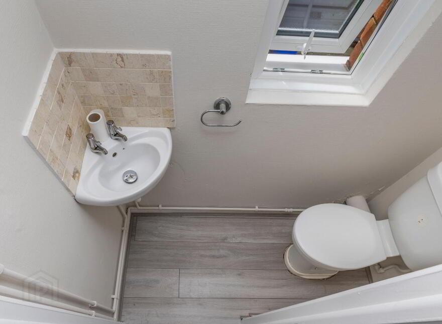 27 Glenside Park, Belfast, BT14 8BG