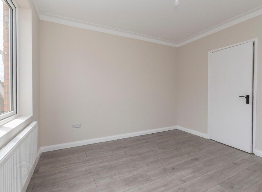 27 Glenside Park, Belfast, BT14 8BG