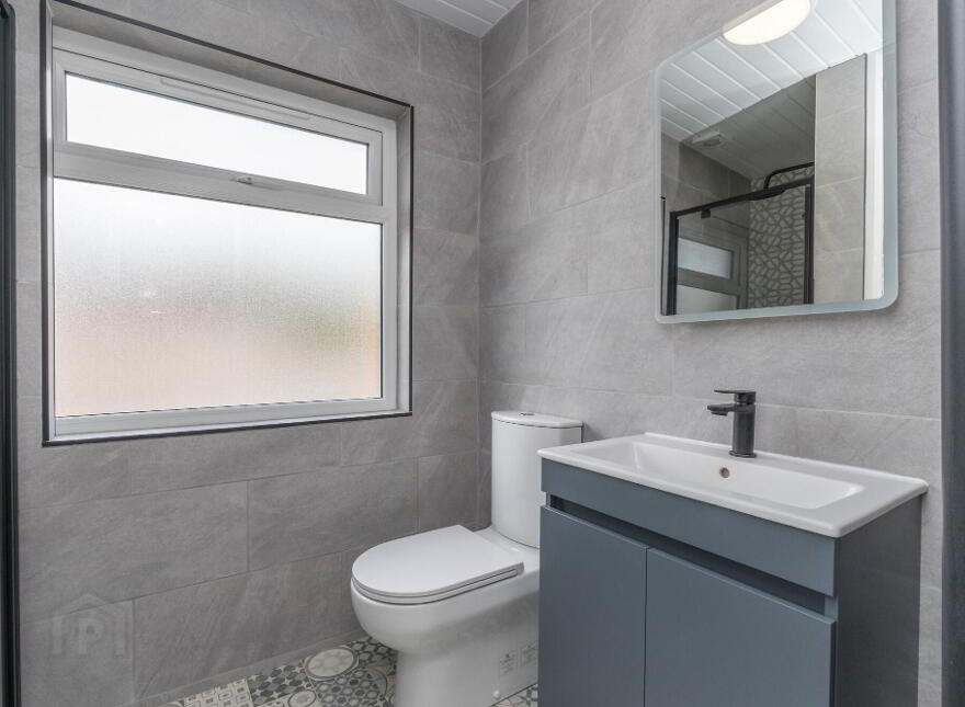27 Glenside Park, Belfast, BT14 8BG