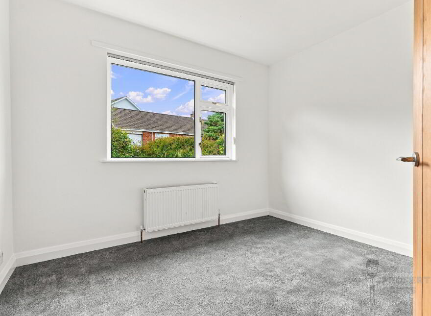 6 Annavale Drive, Carryduff, BT8 8NY