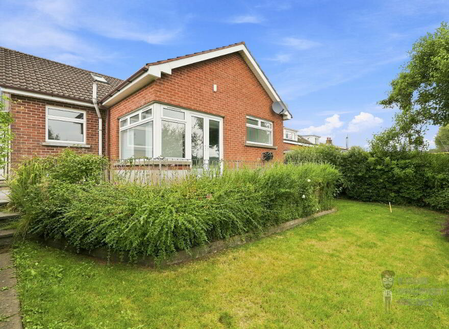 6 Annavale Drive, Carryduff, BT8 8NY