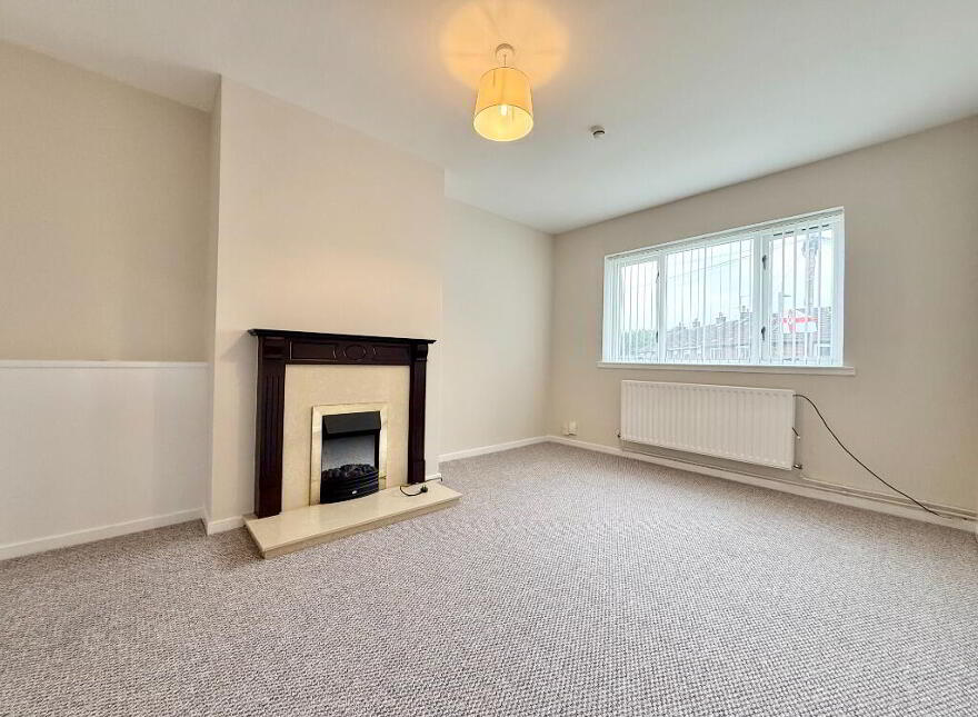 72 Lawnmount Crescent, Lisburn, BT27 4TU