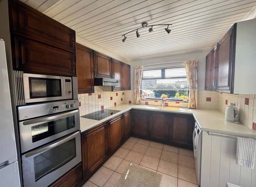 21 Victoria Gardens, Carrickfergus, BT38 7JN
