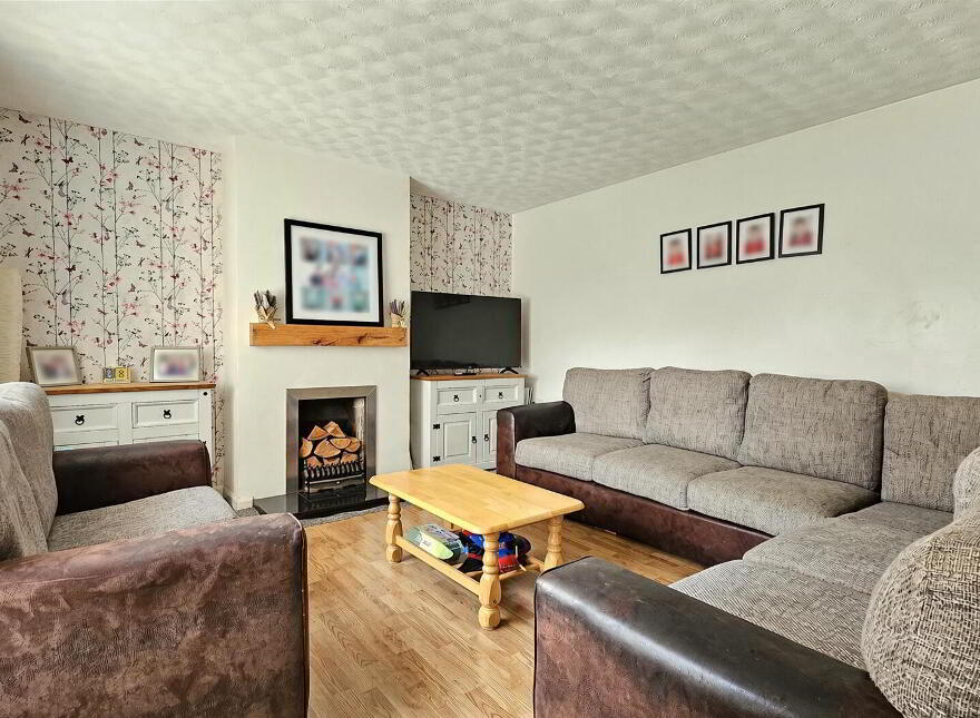 19 Marlborough Crescent, Carrickfergus, BT38 7RZ