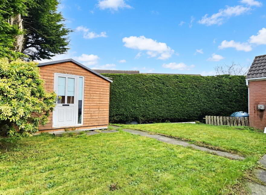19 Marlborough Crescent, Carrickfergus, BT38 7RZ