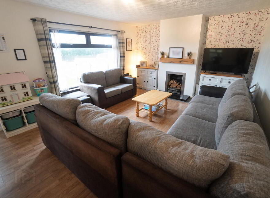 19 Marlborough Crescent, Carrickfergus, BT38 7RZ