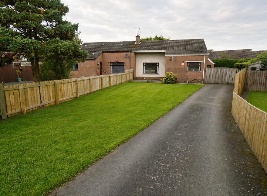 19 Marlborough Crescent, Carrickfergus, BT38 7RZ