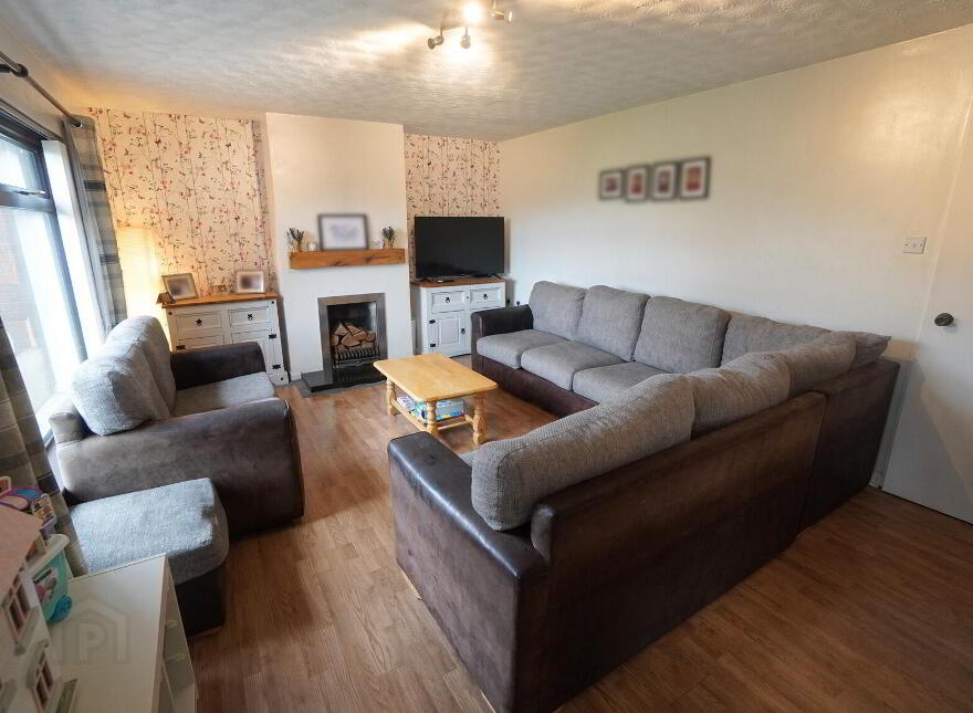 19 Marlborough Crescent, Carrickfergus, BT38 7RZ