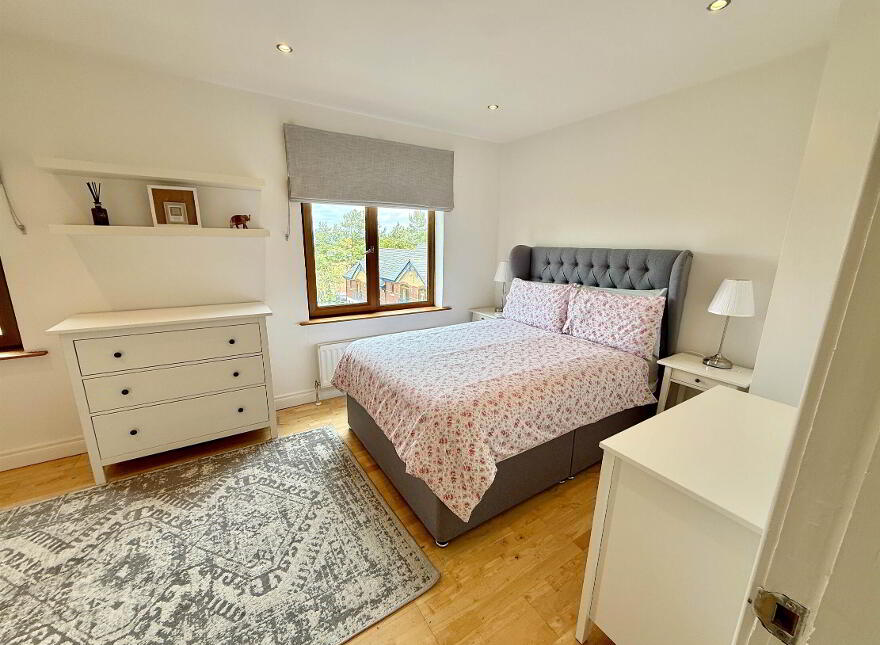 16 Oakhill, Ballygowan Road, Belfast, BT5 7GS