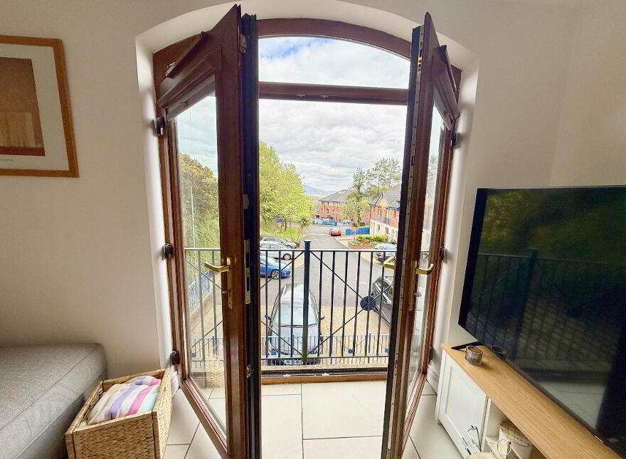 16 Oakhill, Ballygowan Road, Belfast, BT5 7GS