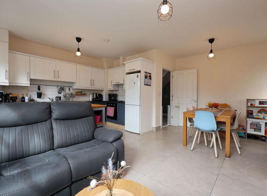 19 Abbeybrook Garden, Abbeybrook, Kilbeggan, N91YY10