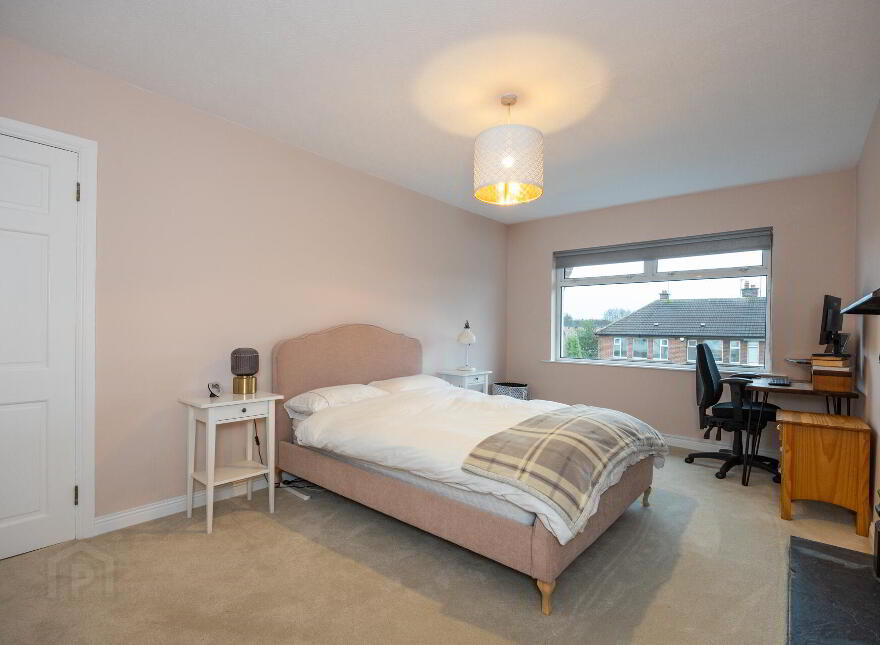 12 Hillside Drive, Stranmillis, Belfast, BT9 5EJ