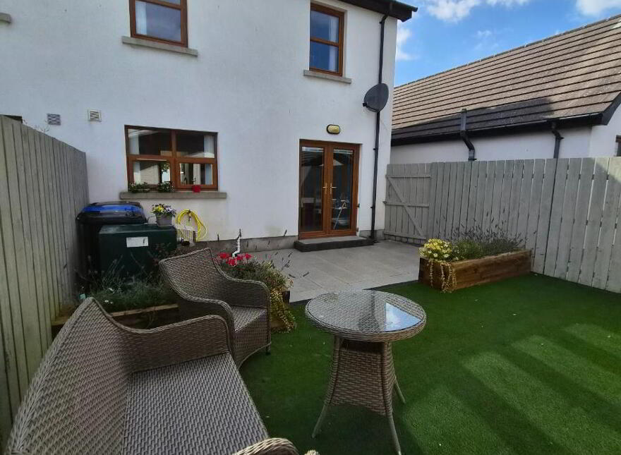 18 Lisnavale, Kilkeel, BT34 4FS