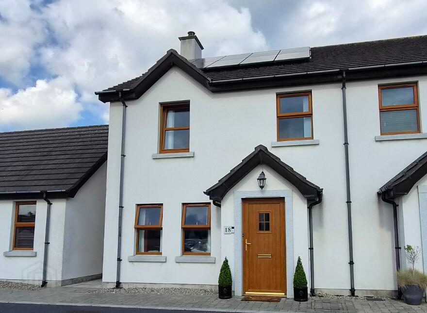 18 Lisnavale, Kilkeel, BT34 4FS