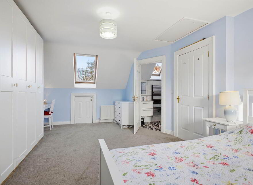 33 Governors Gate, Hillsborough, BT26 6FE