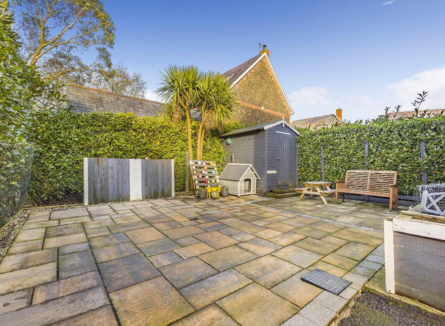33 Governors Gate, Hillsborough, BT26 6FE