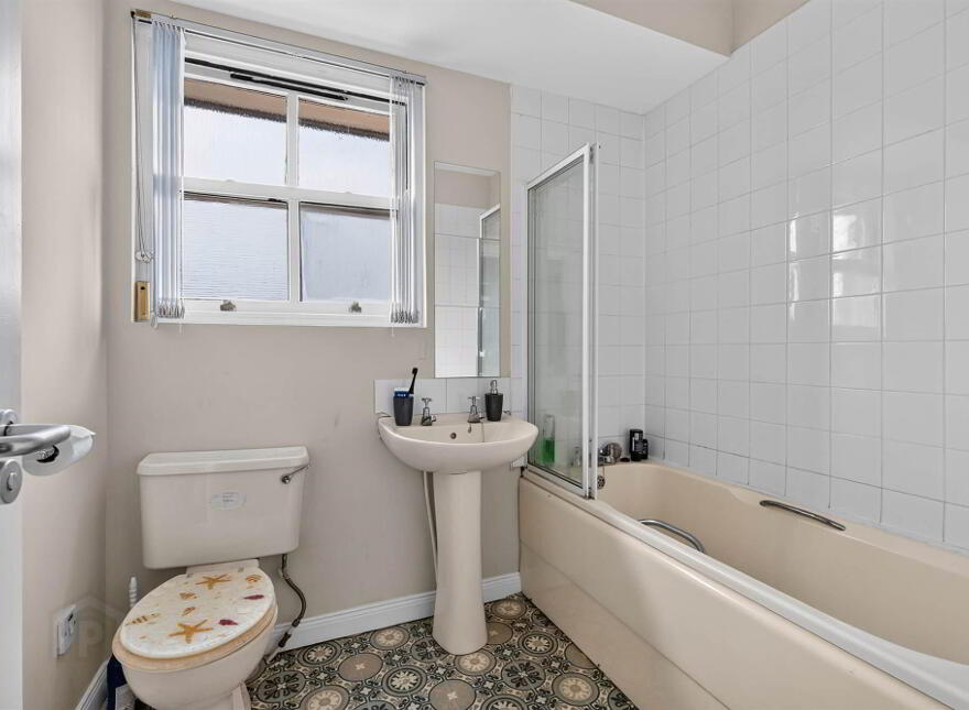 Apt 31, 48 Rossmore Drive, Belfast, BT7 3LA