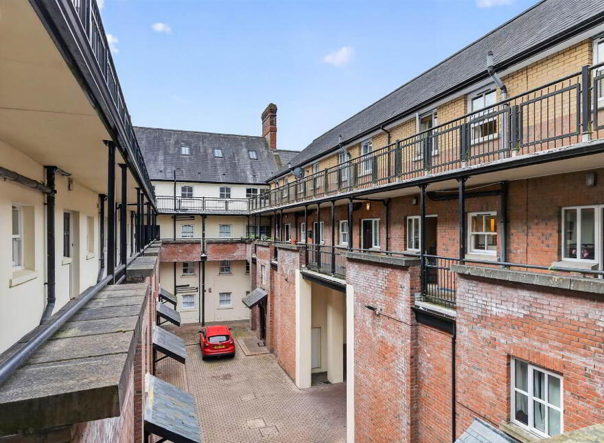 Apt 31, 48 Rossmore Drive, Belfast, BT7 3LA