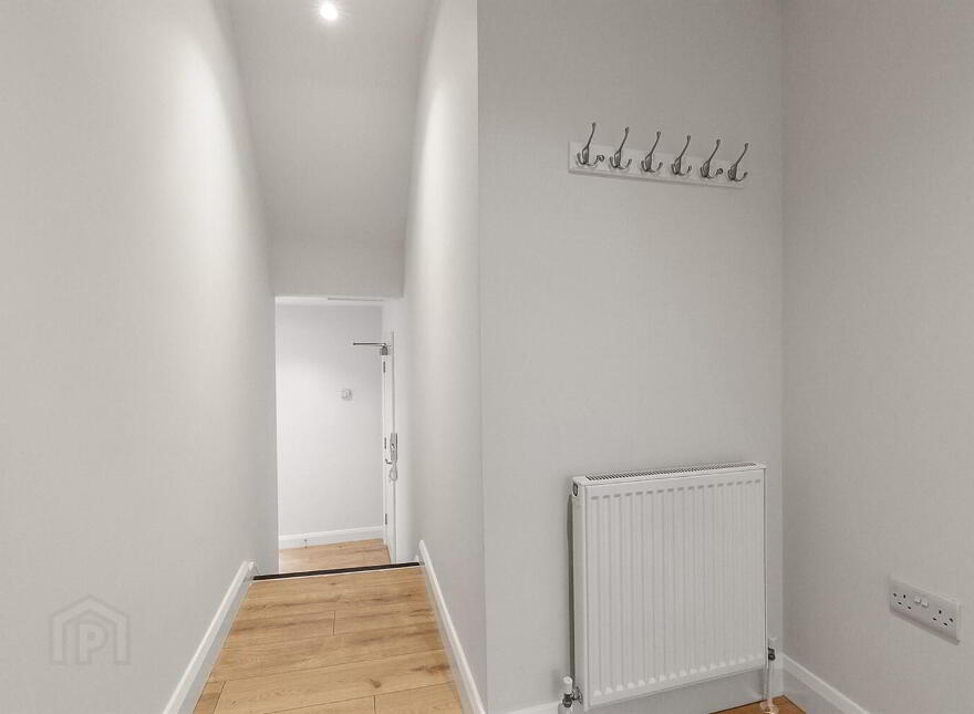 81b Botanic Avenue, Belfast, BT7 1JL