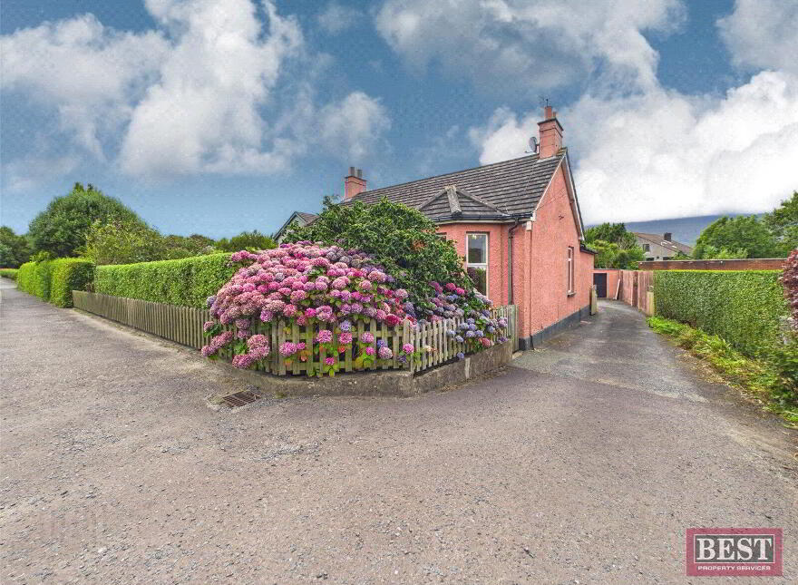 35 Killowen Road, Rostrevor, Newry, BT34 3AF