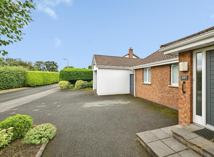 64 Kiln Park, Templepatrick, Ballyclare, BT39 0BB