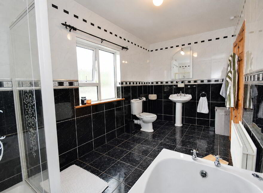 Portlough, Newtowncunningham, F93FFW3