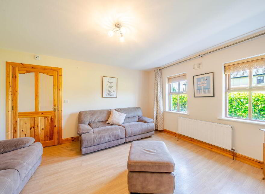 11 Elm Gardens, Balla, F23TN30