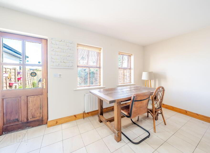 11 Elm Gardens, Balla, F23TN30