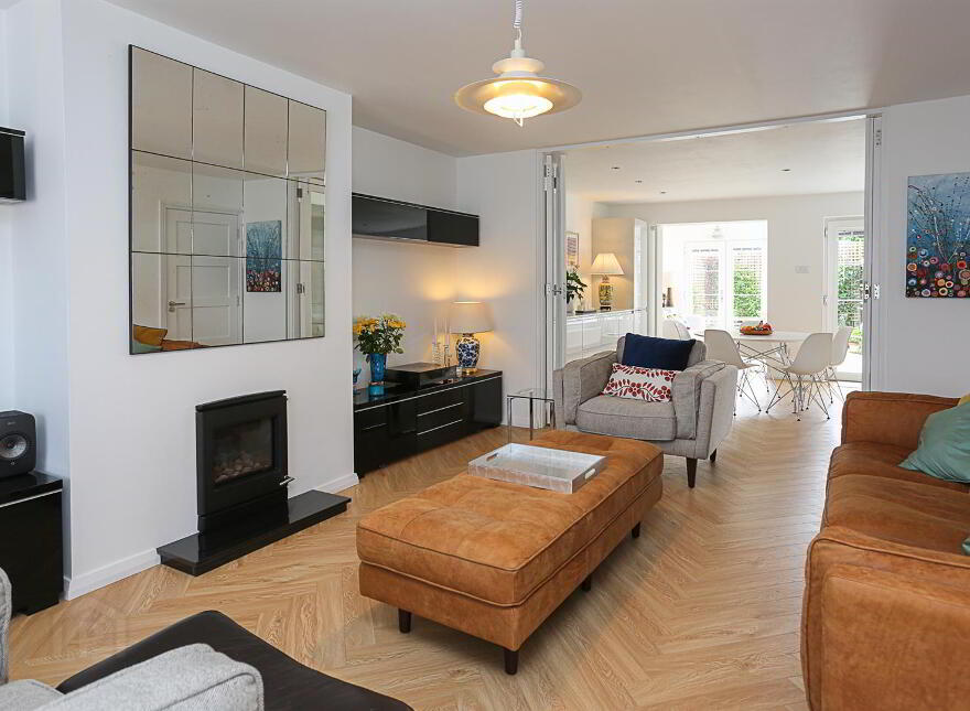 9 Crawfordsburn Close, Carnalea, Bangor, BT19 1LR