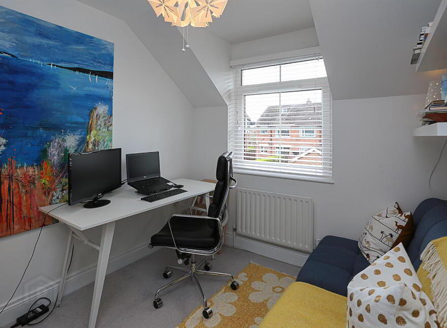 9 Crawfordsburn Close, Carnalea, Bangor, BT19 1LR