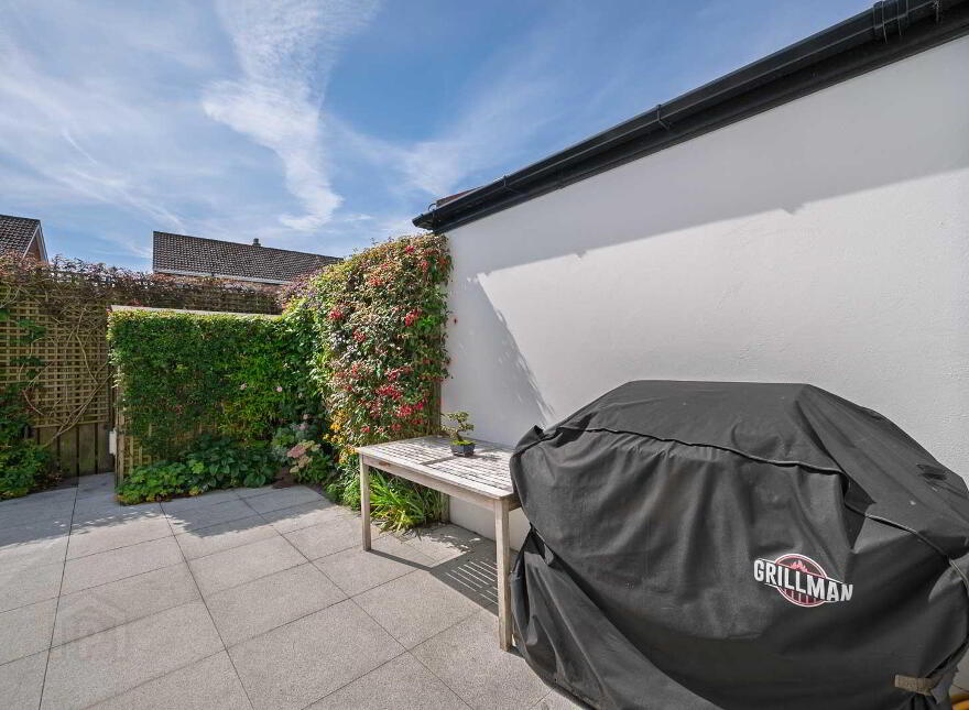 9 Crawfordsburn Close, Carnalea, Bangor, BT19 1LR