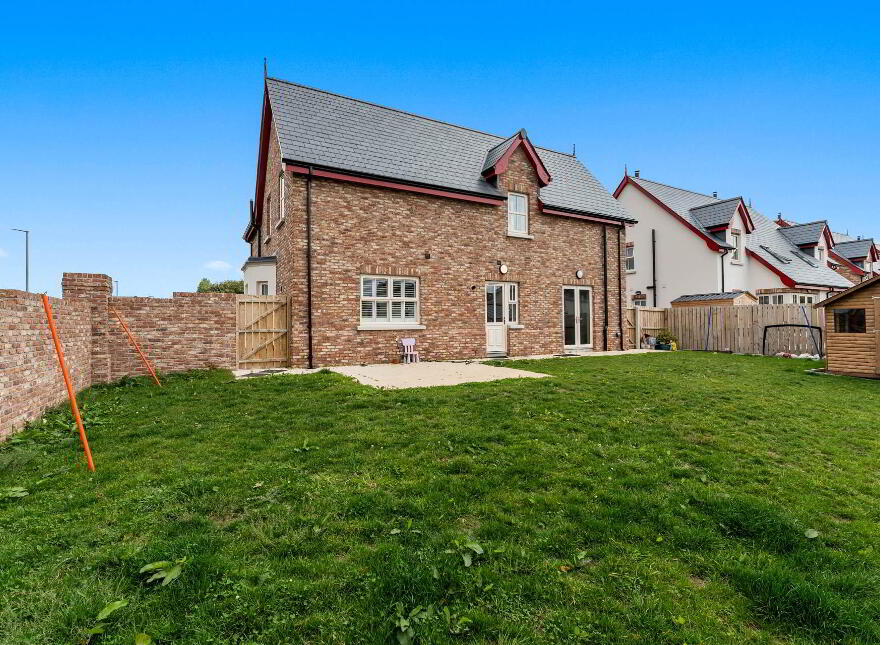 39 Saint Annes, Cornakinnegar Road, Lurgan, BT67 9JW