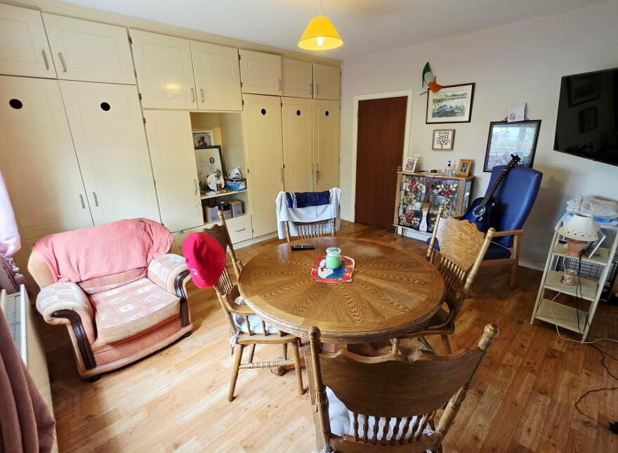 21 Harryville, Maguiresbridge, Enniskillen, BT94 4QX
