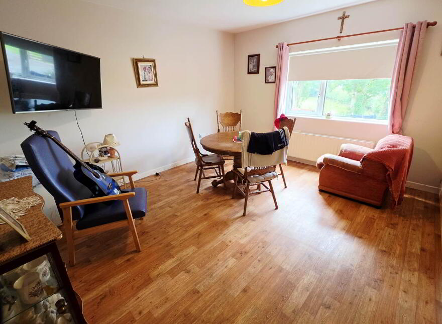 21 Harryville, Maguiresbridge, Enniskillen, BT94 4QX