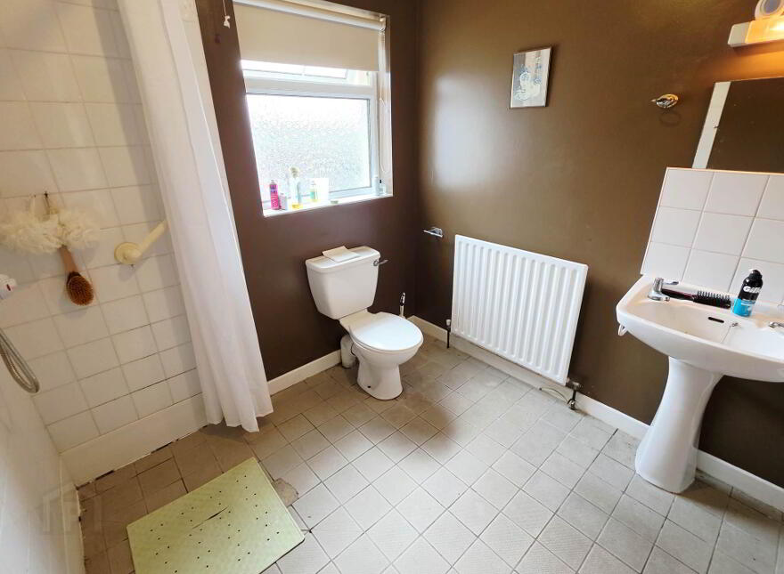 21 Harryville, Maguiresbridge, Enniskillen, BT94 4QX