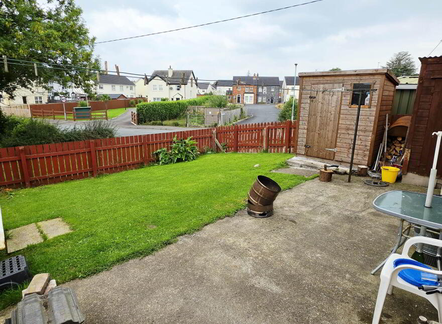21 Harryville, Maguiresbridge, Enniskillen, BT94 4QX