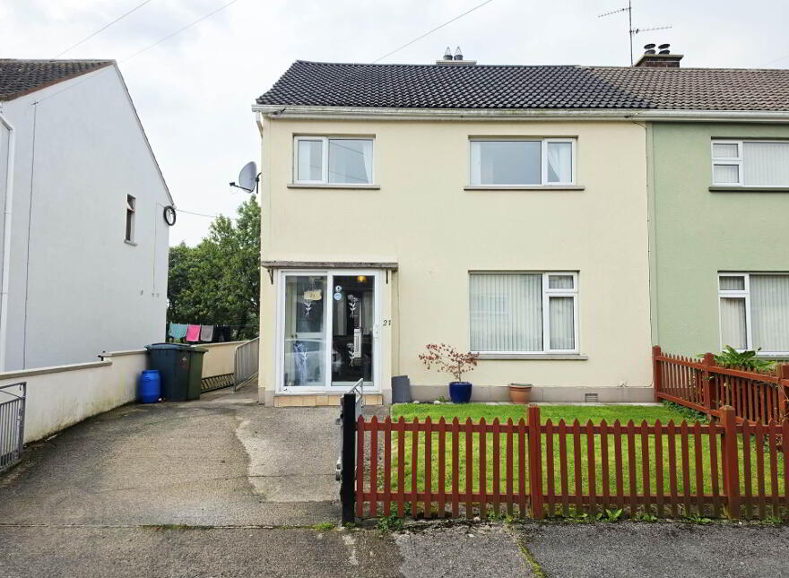 21 Harryville, Maguiresbridge, Enniskillen, BT94 4QX