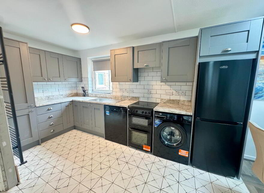 Apt 3 Ascot House, Windsor Avenue North, Belfast, BT9 6EL