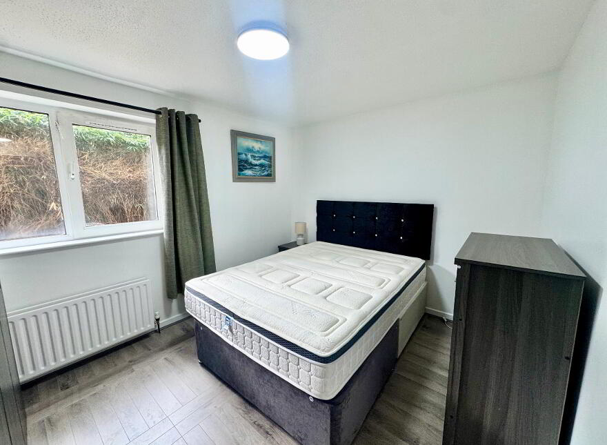 Apt 3 Ascot House, Windsor Avenue North, Belfast, BT9 6EL
