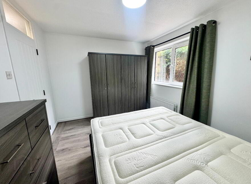 Apt 3 Ascot House, Windsor Avenue North, Belfast, BT9 6EL